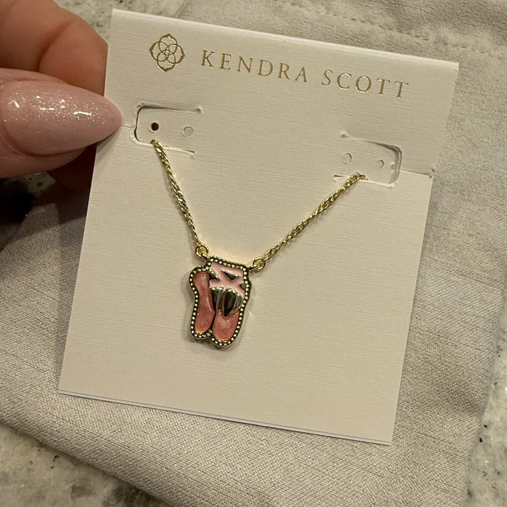 NWT Kendra Scott Ballet Gold Pink Pendant Necklace short adjustable - Picture 3 of 5